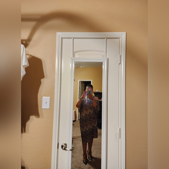 Snazzy Dress - Picture 1 of 5